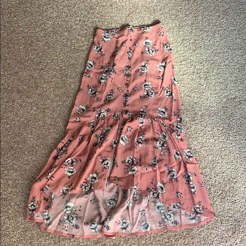 High waisted skirt w/ slit & button down front